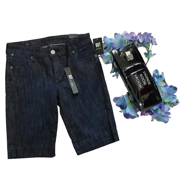 Kut from the Kloth NWT Dark Wash Nicole Bermuda Shorts Women 4 - Picture 1 of 11